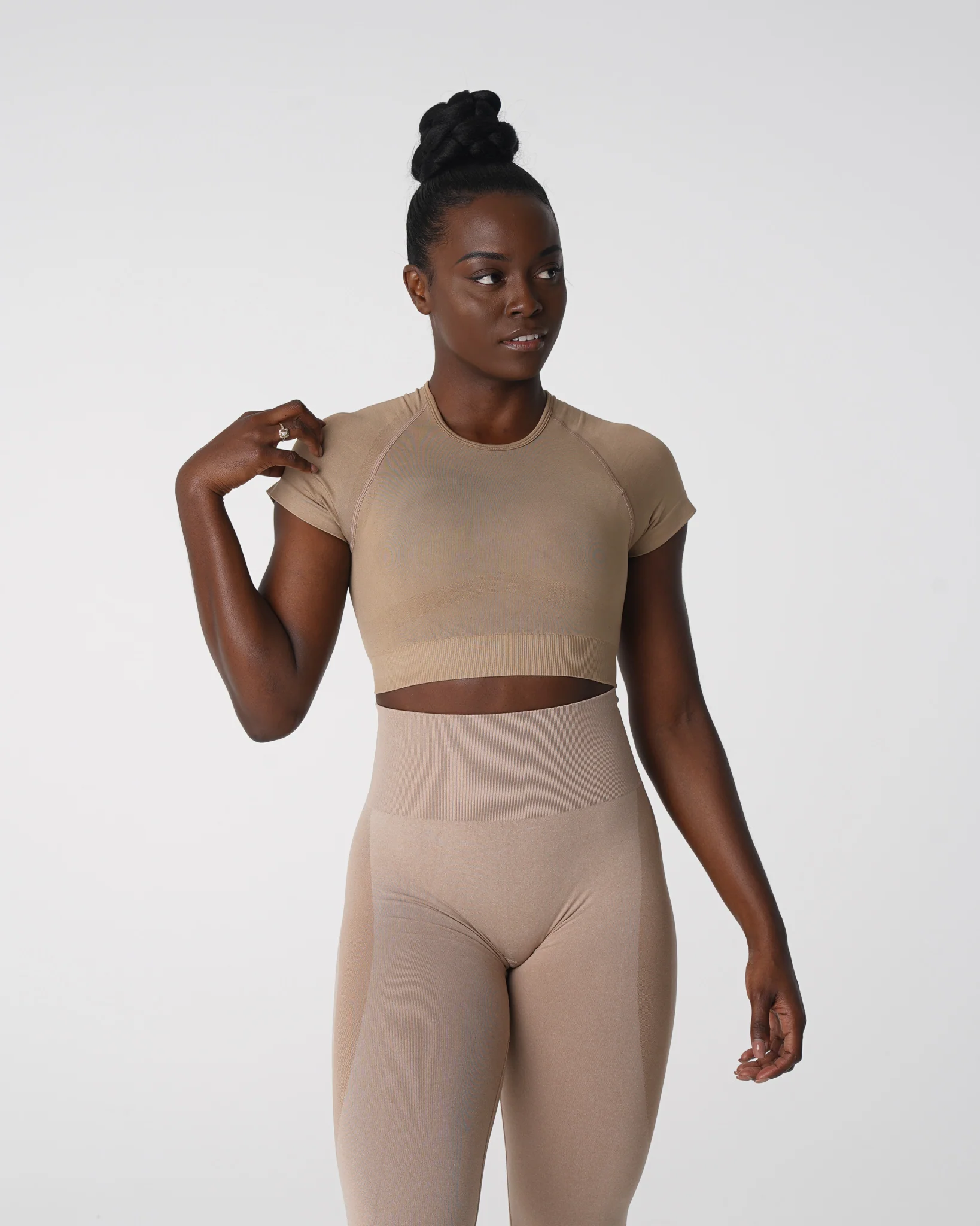 Beige Vortex Seamless Bra Top - Image 3