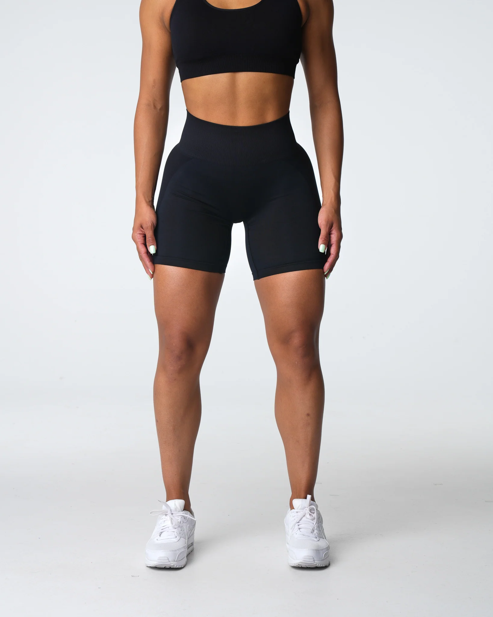 Black Contour 2.0 Seamless Shorts - Image 3