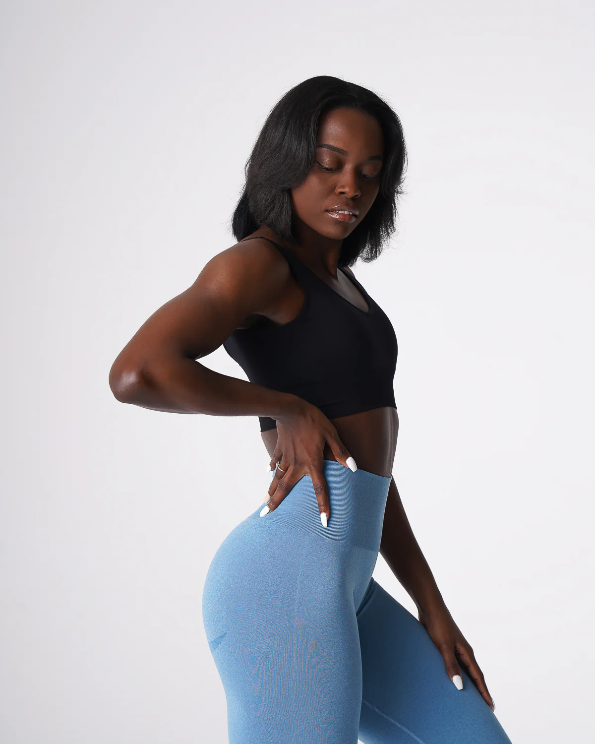 Black Elevate Seamless Bra - Image 3