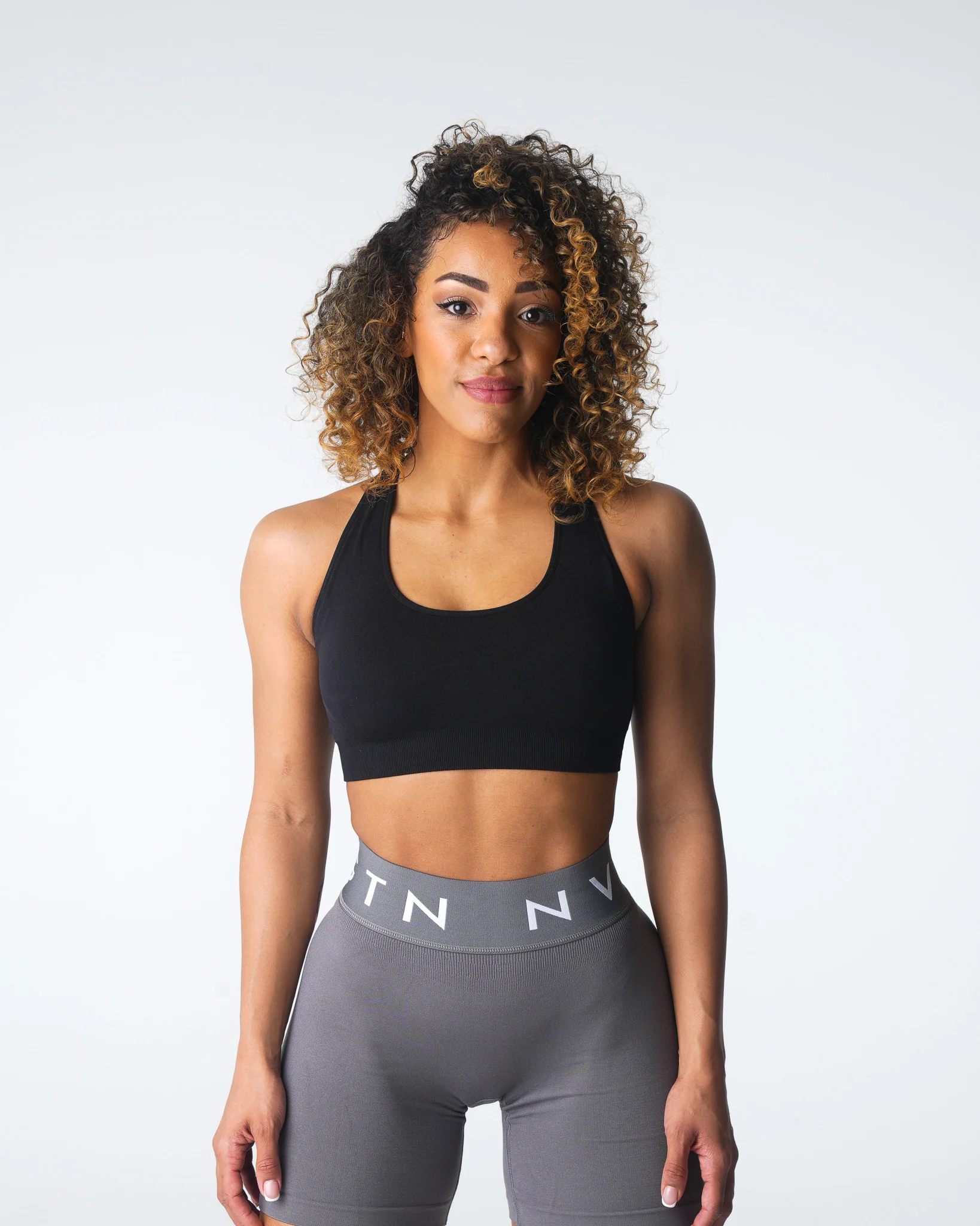 Black Inspire Seamless Bra - Image 3