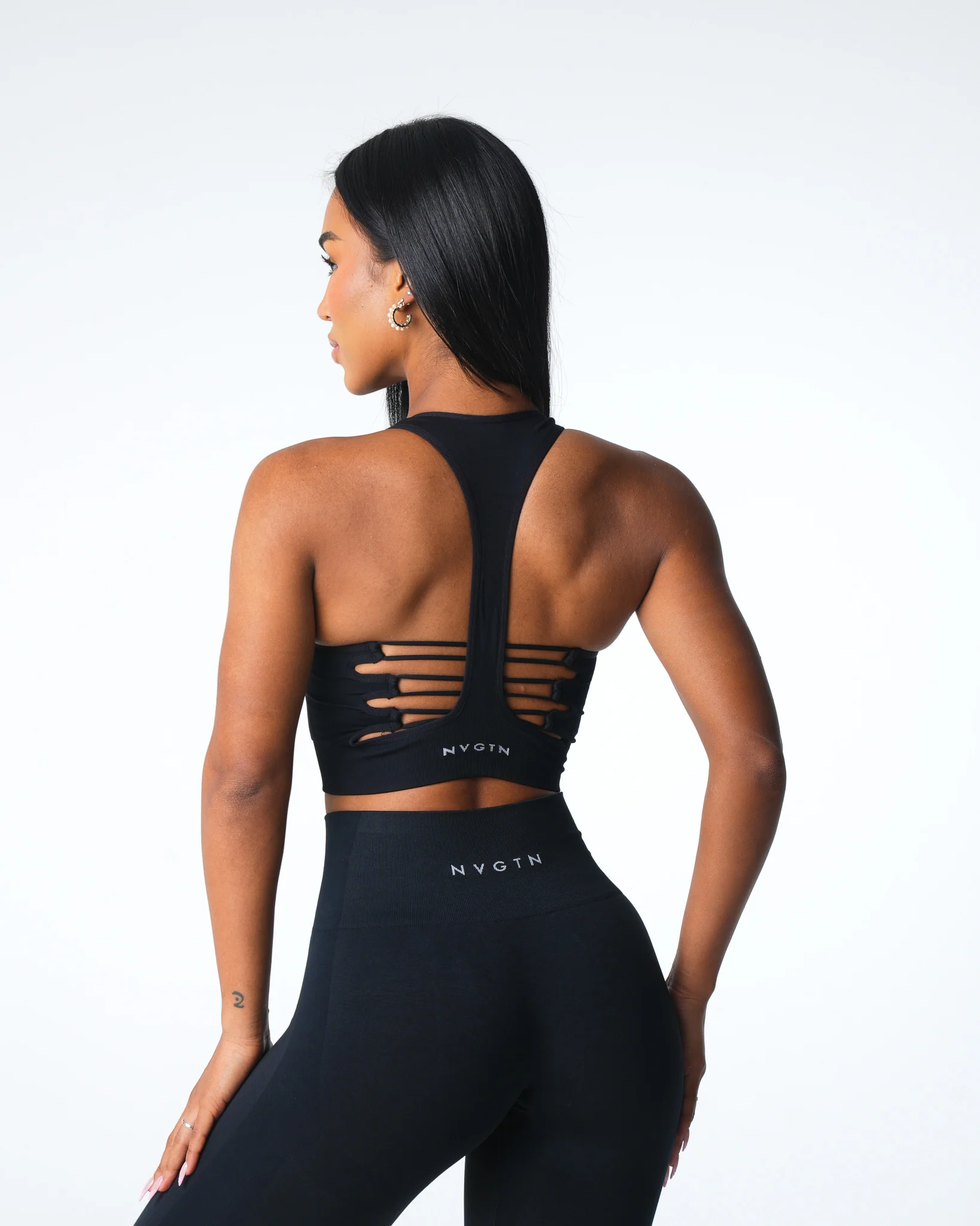 Black Resilience Seamless Bra - Image 4