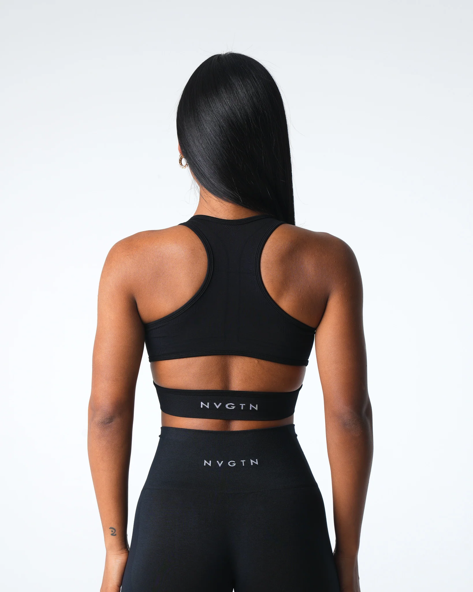 Black Rise Seamless Bra - Image 2