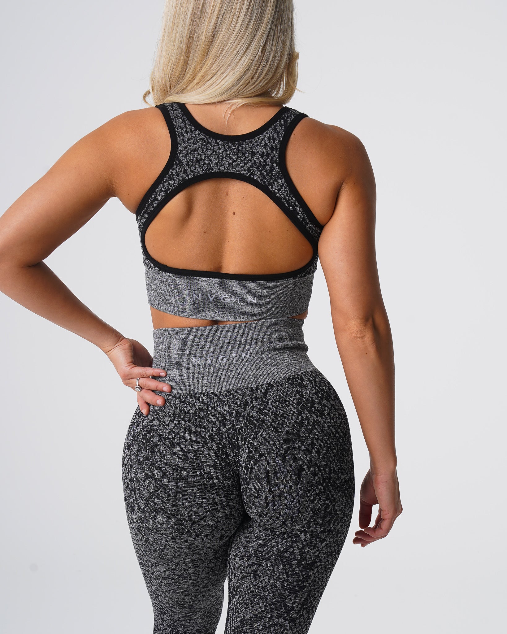 Black Speckled Snakeskin Eclipse Seamless Bra - Image 4
