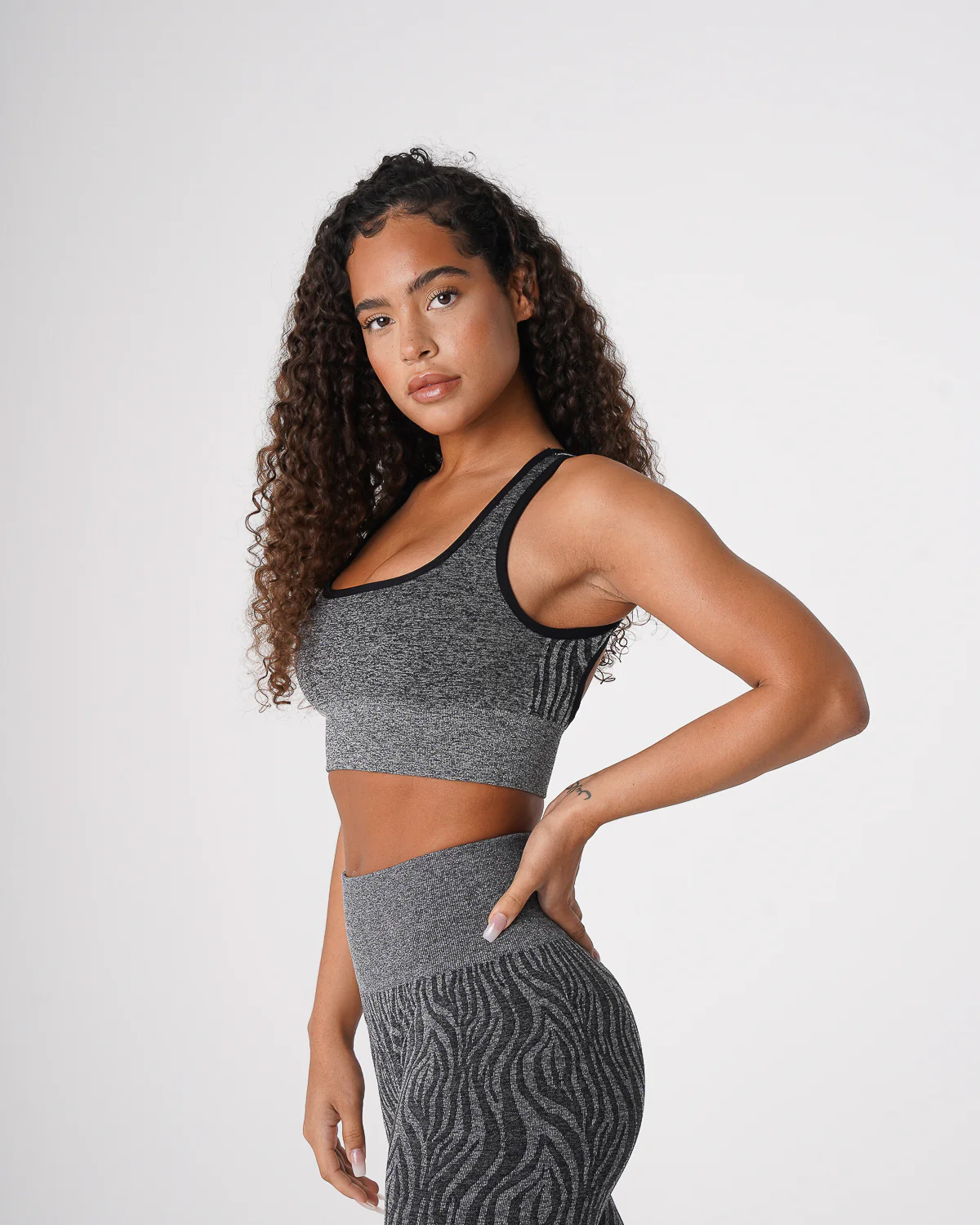 Black Speckled Zebra Eclipse Seamless Bra - Image 3
