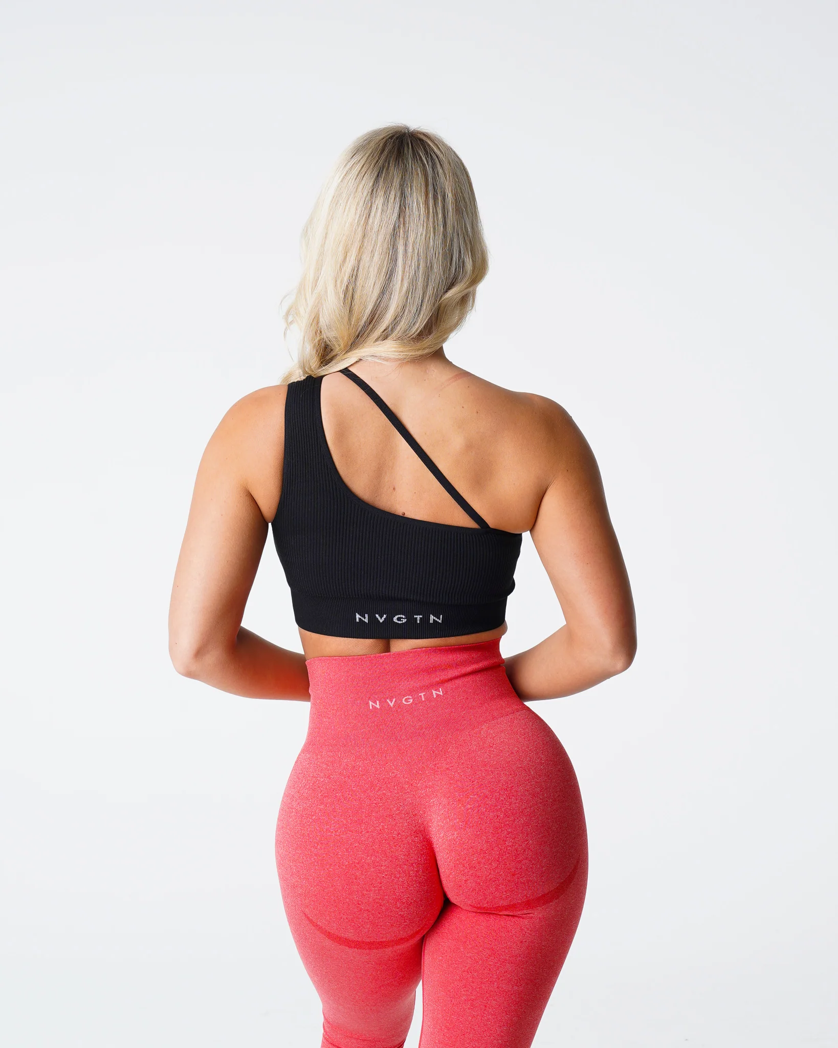 Black Streamline Seamless Bra - Image 3