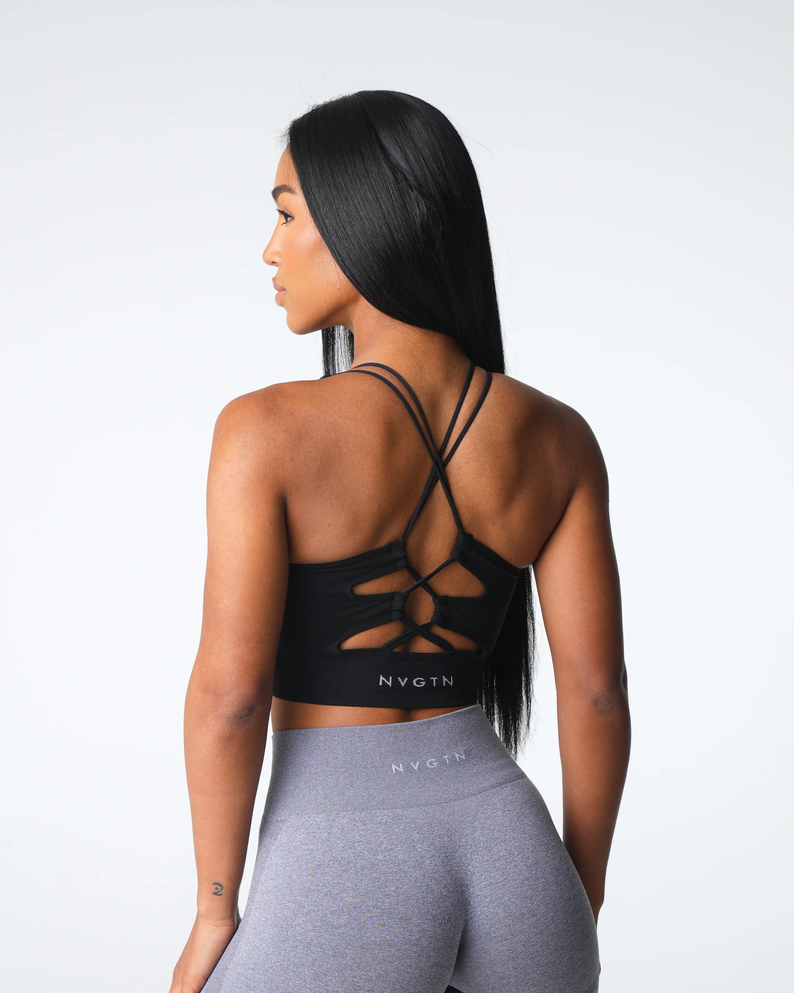 Black Thrive Seamless Bra - Image 4