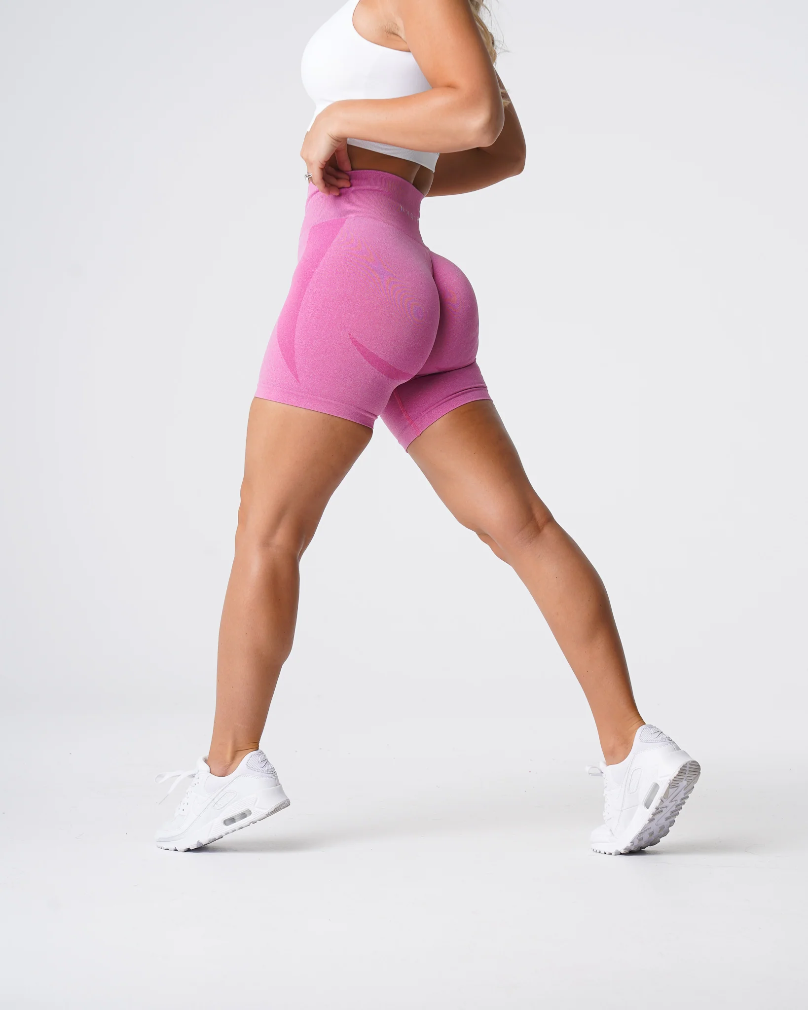 Bubble Gum Pink Contour Seamless Shorts - Image 4
