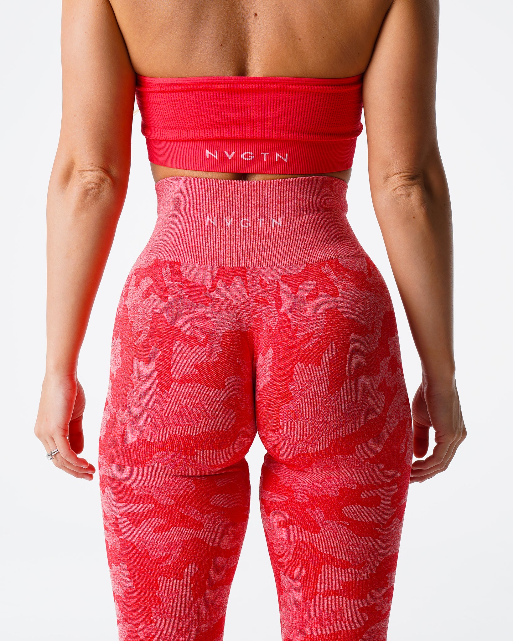 Candy Apple Camo Seamless Leggings - Image 2