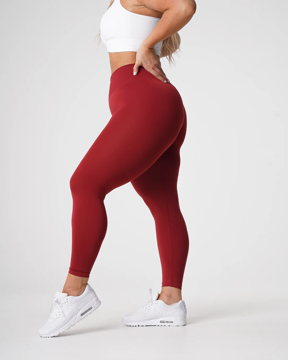 Carmine Solid Seamless Leggings - Image 4