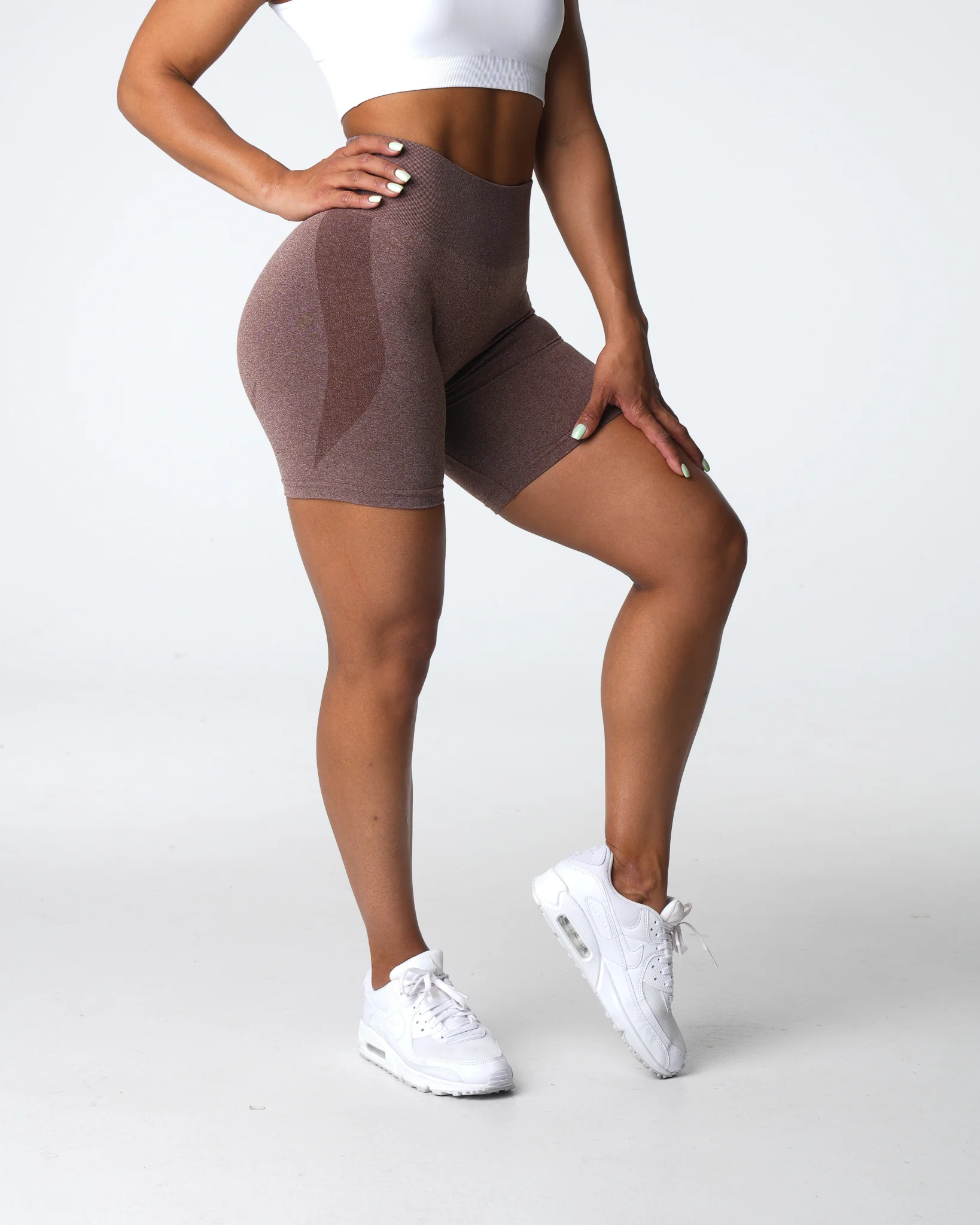 Cocoa Contour Seamless Shorts - Image 4
