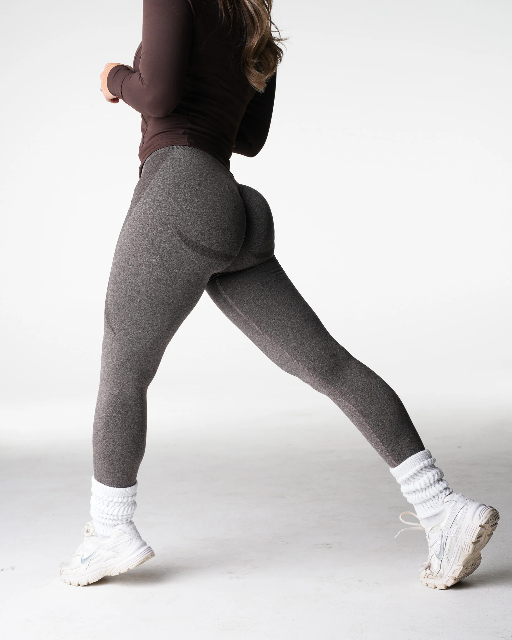 Cold Brew Contour Seamless Leggings - Image 3