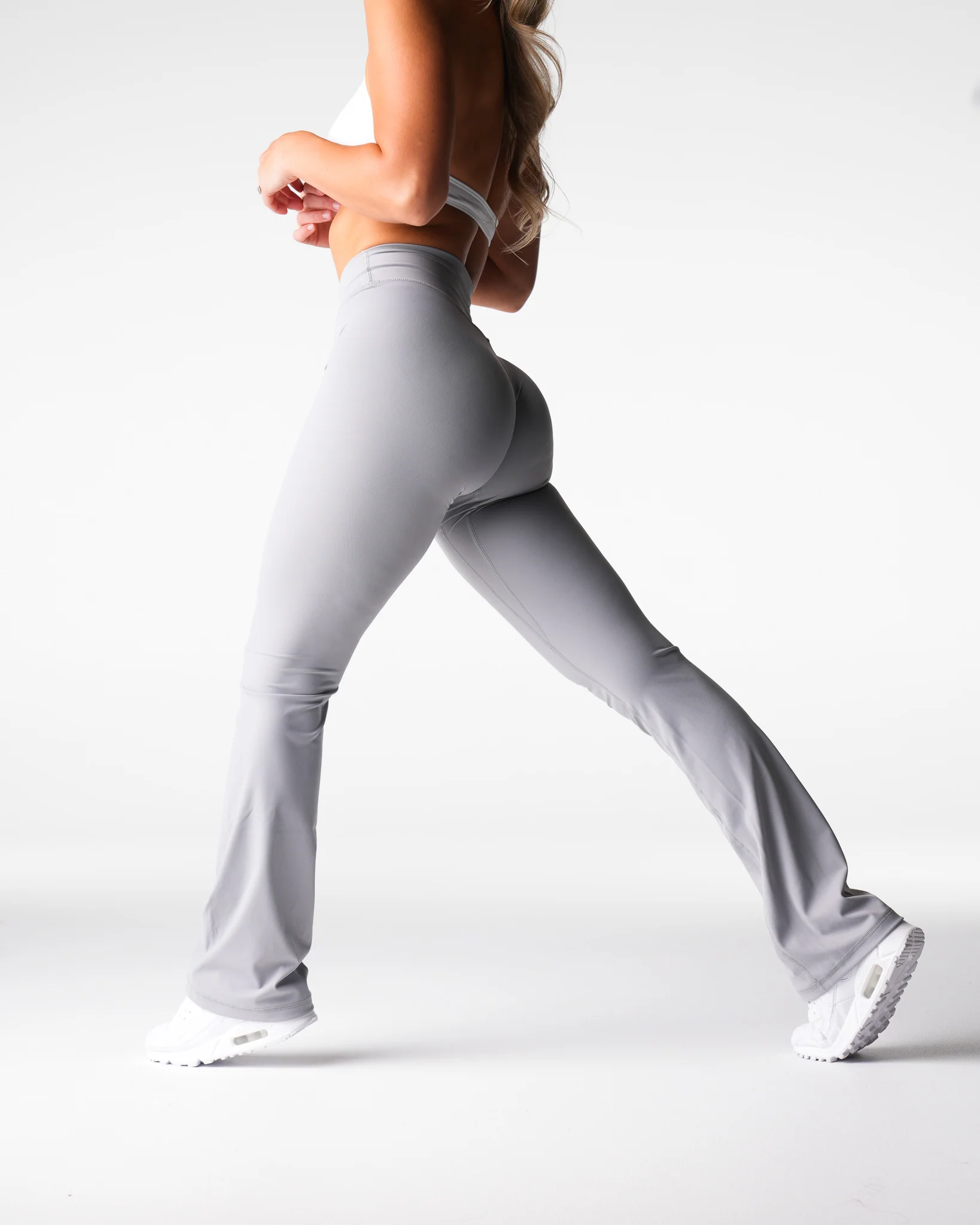 Dove Effortless Flare Leggings - Image 4