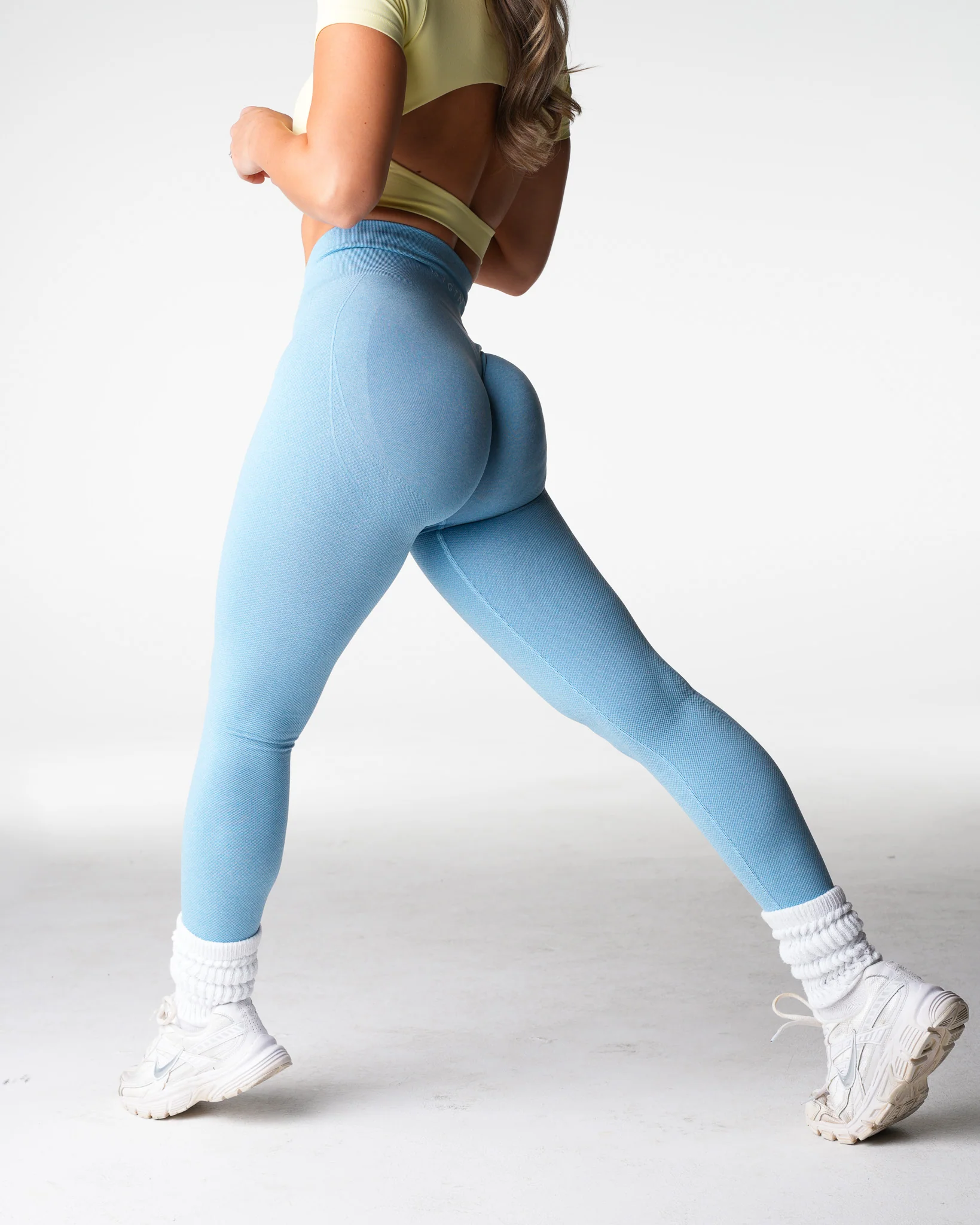 Endless Sky Lift Seamless Leggings - Image 3