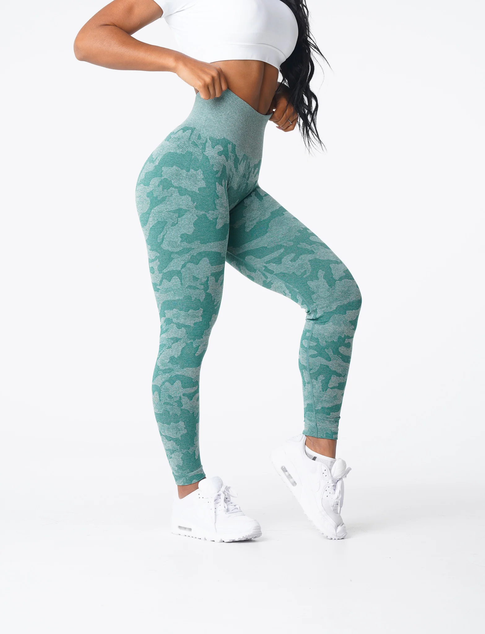 Forest Green Camo Seamless Leggings - Image 2