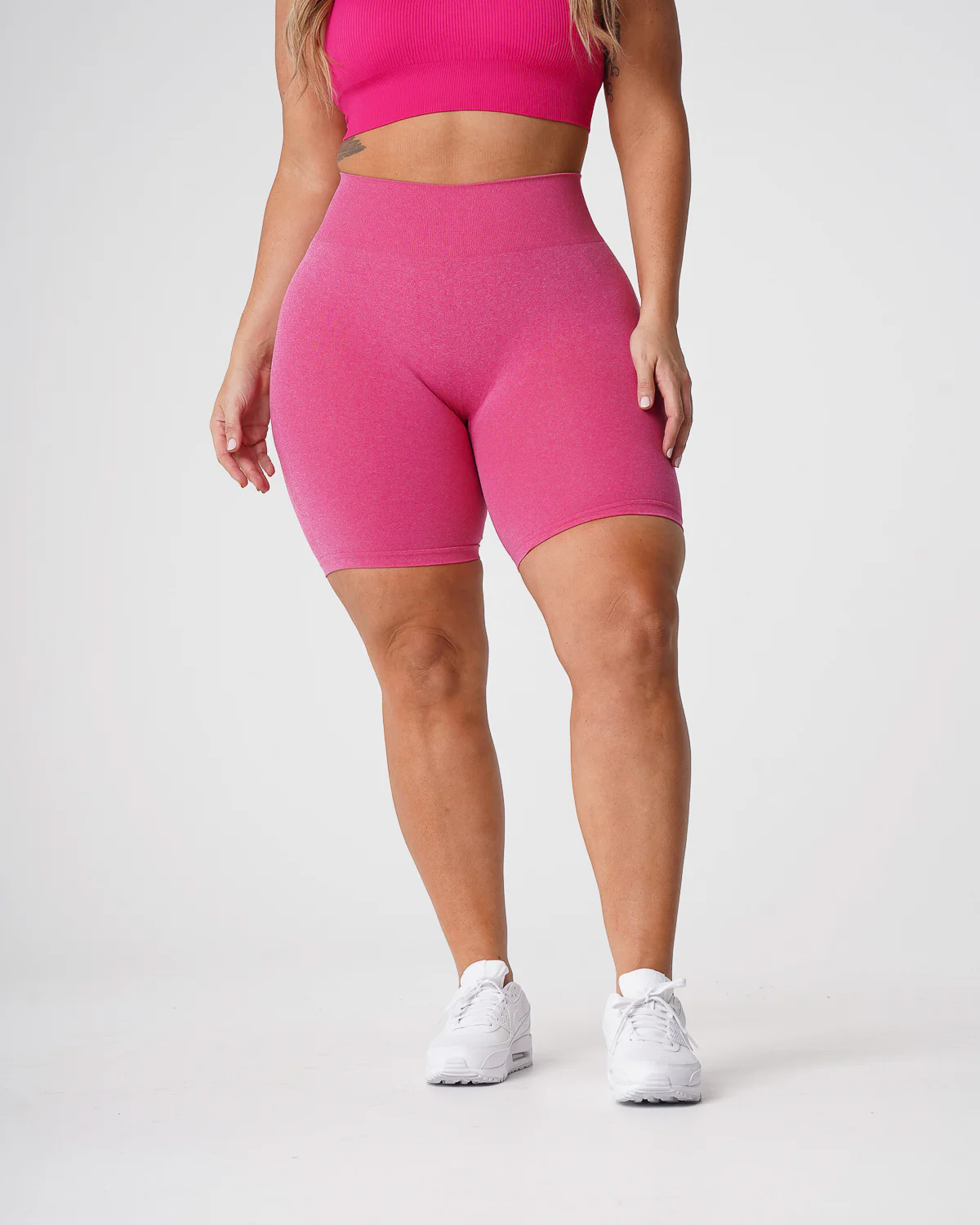 Fuchsia Pro Seamless Shorts - Image 2