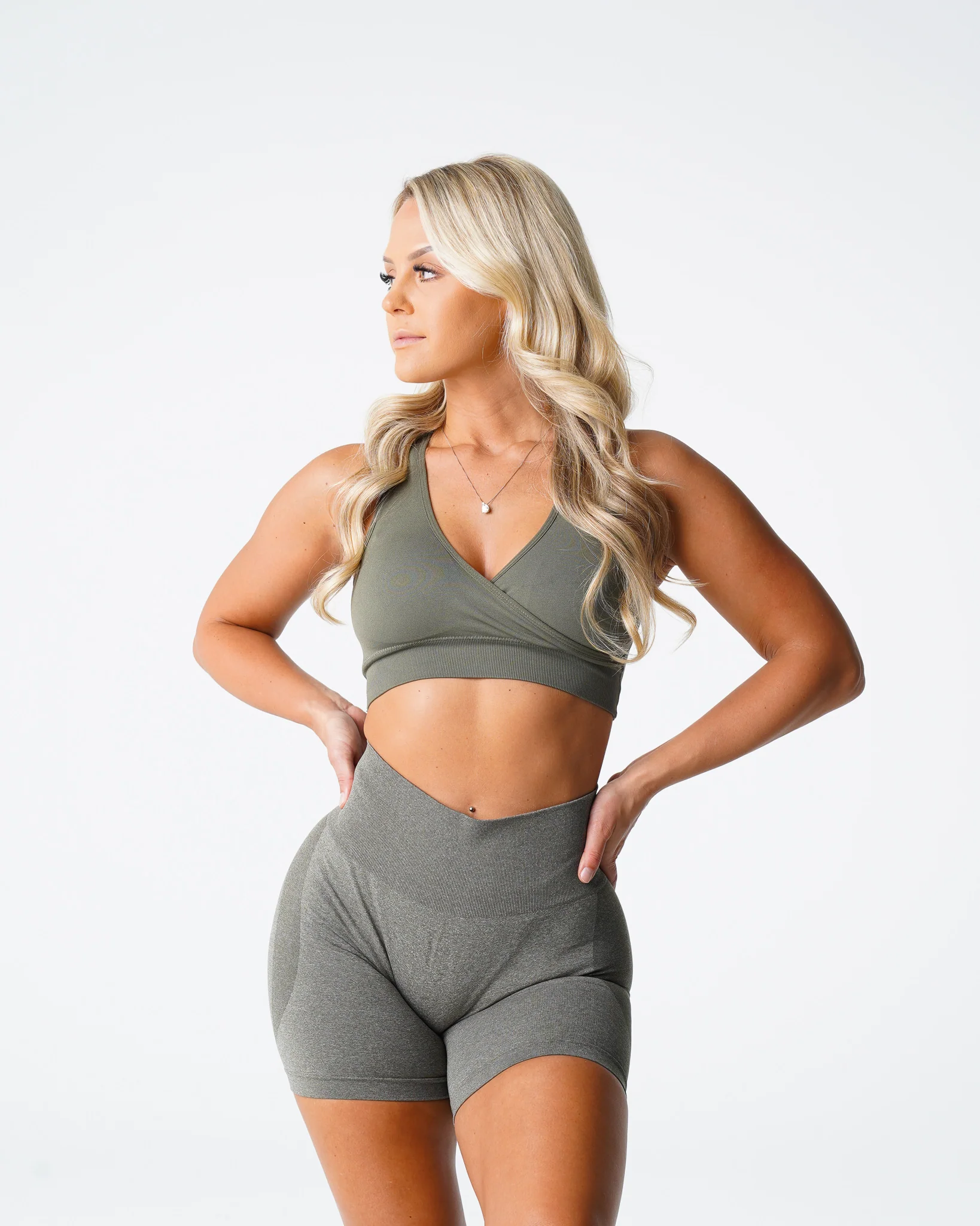 Khaki Green Pursuit Seamless Bra - Image 3