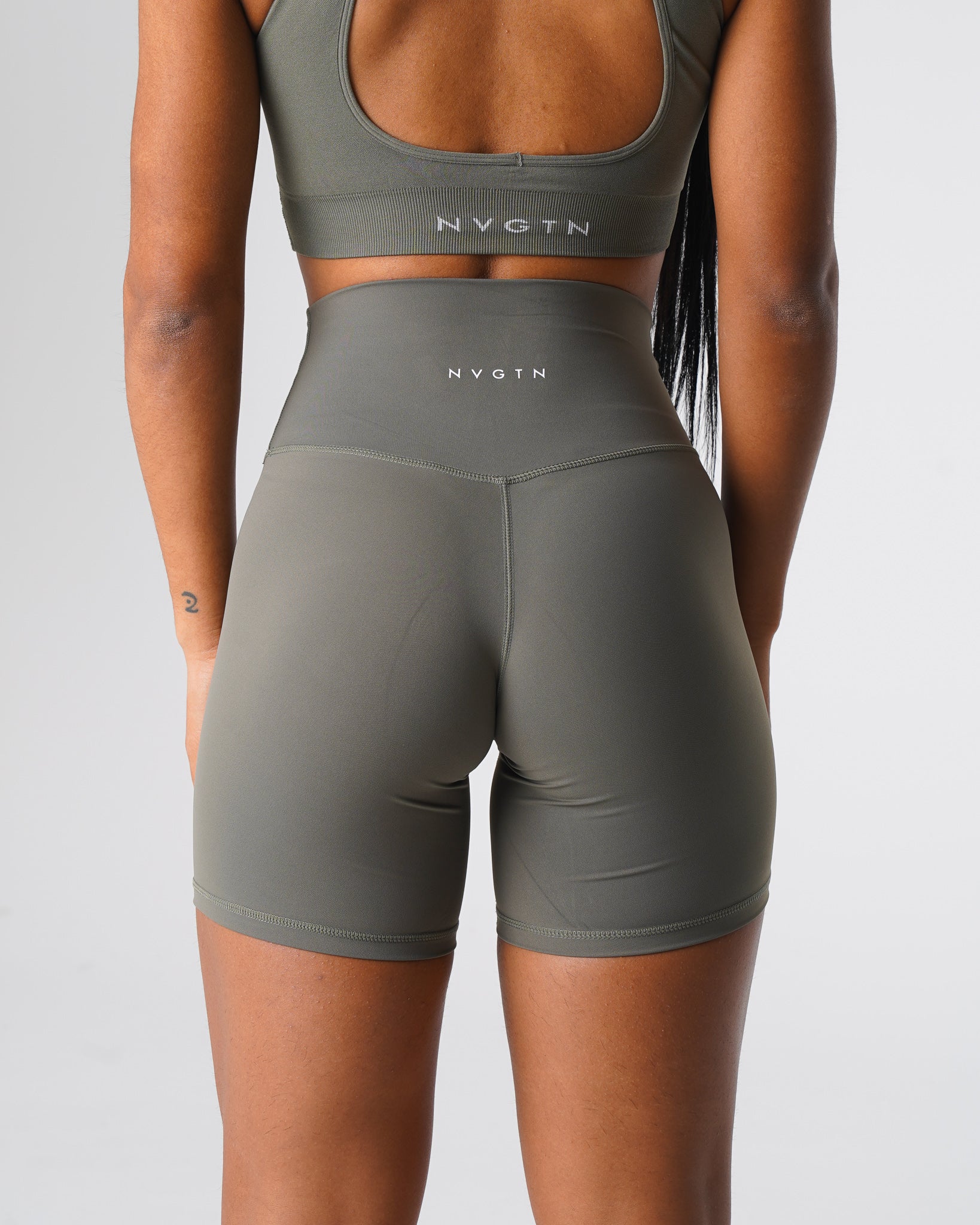Khaki Green Signature 2.0 Shorts - Image 2