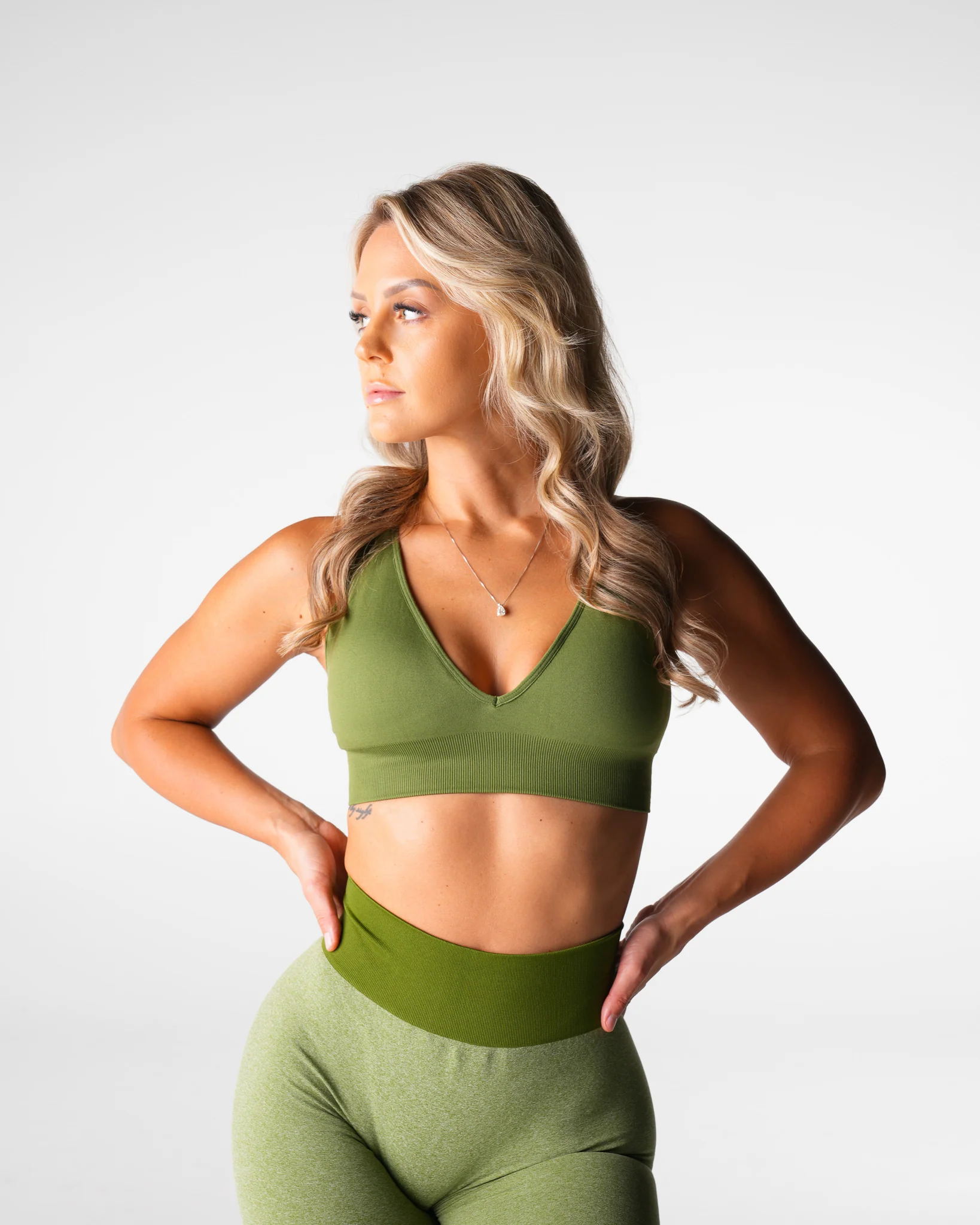 Meadow Glow Up Seamless Bra - Image 3