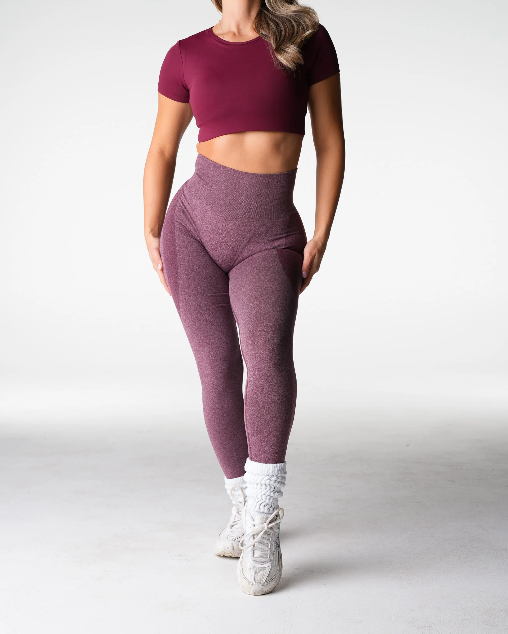 Merlot Viral Contour Seamless Leggings - Image 4