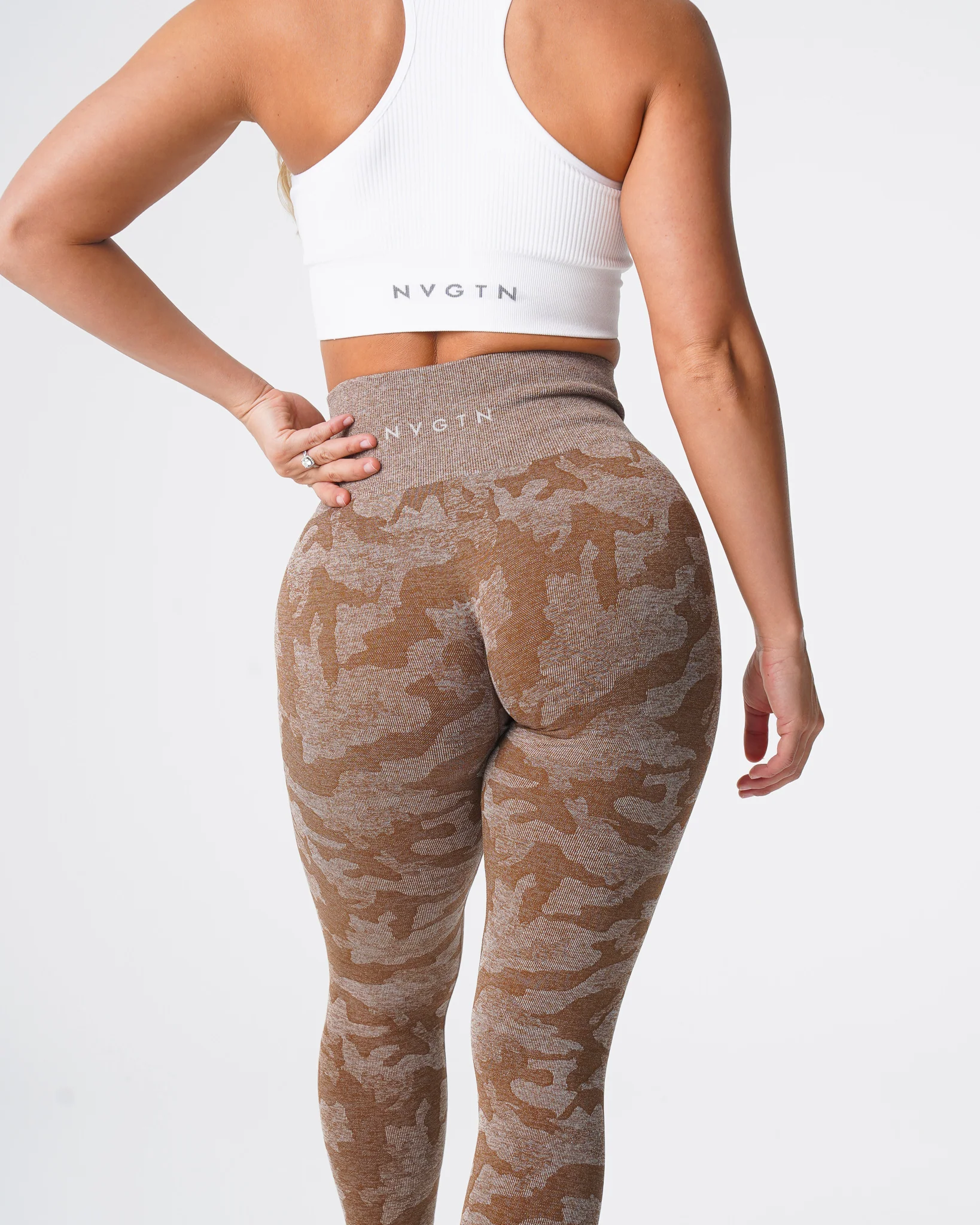 Mocha Camo Seamless Leggings - Image 2