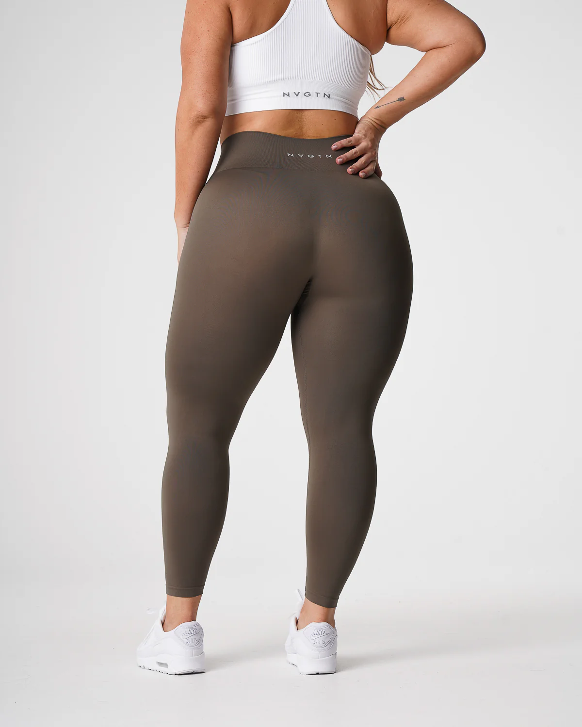 Olive Solid Seamless Leggings - Image 2