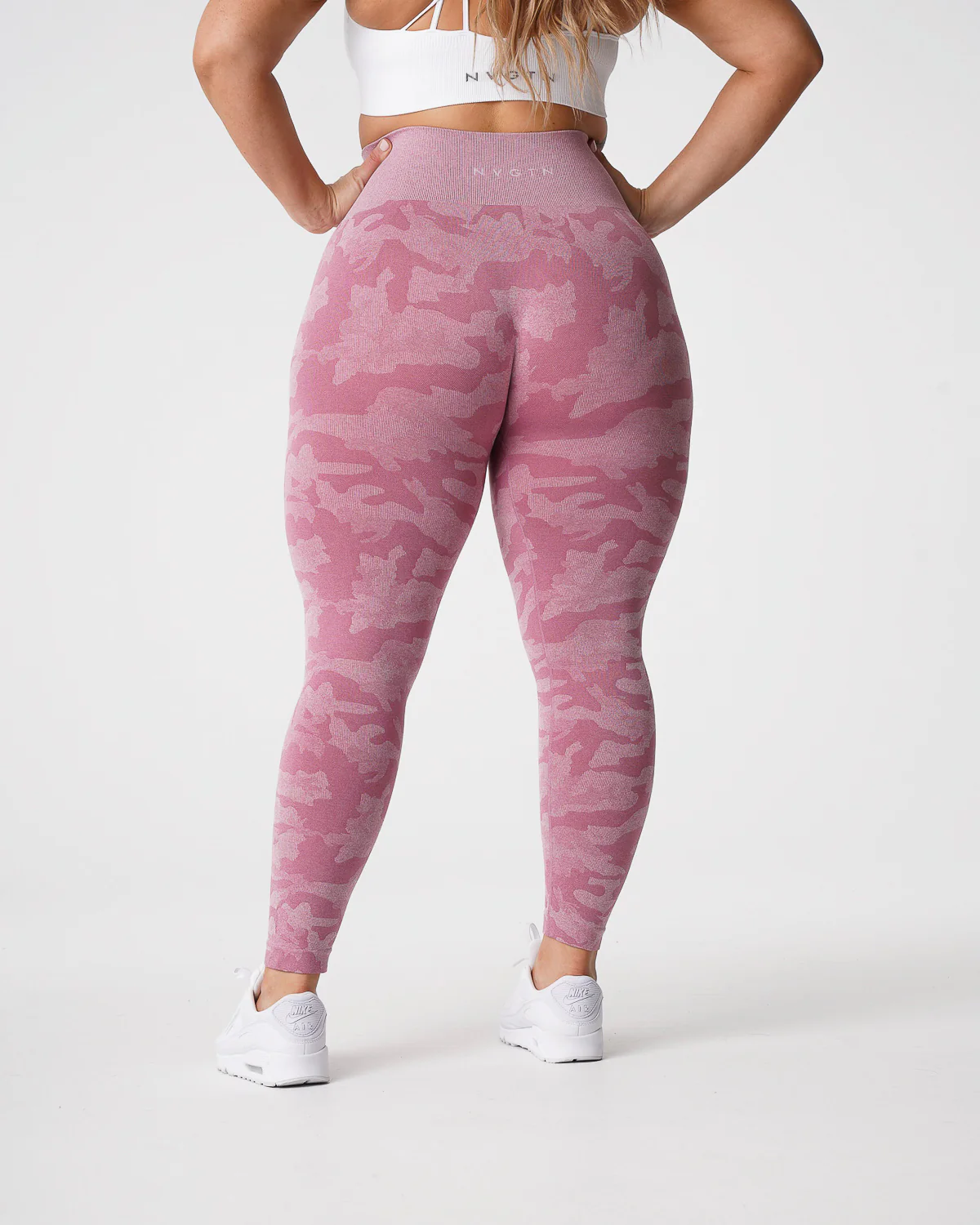Pastel Pink Camo Seamless Leggings - Image 2