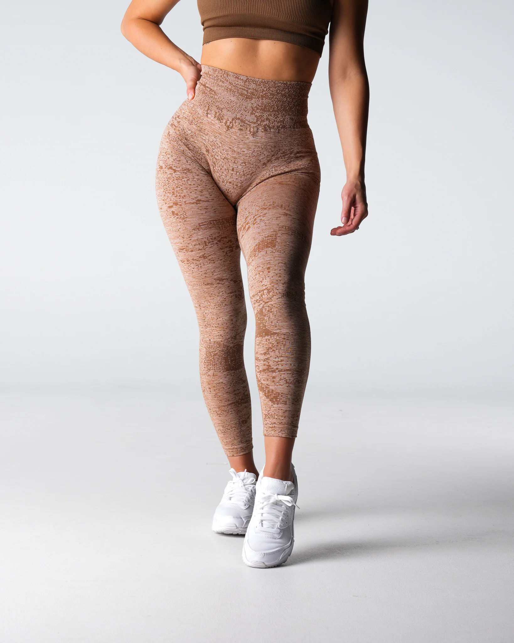 Sand Digital Seamless Leggings - Image 4