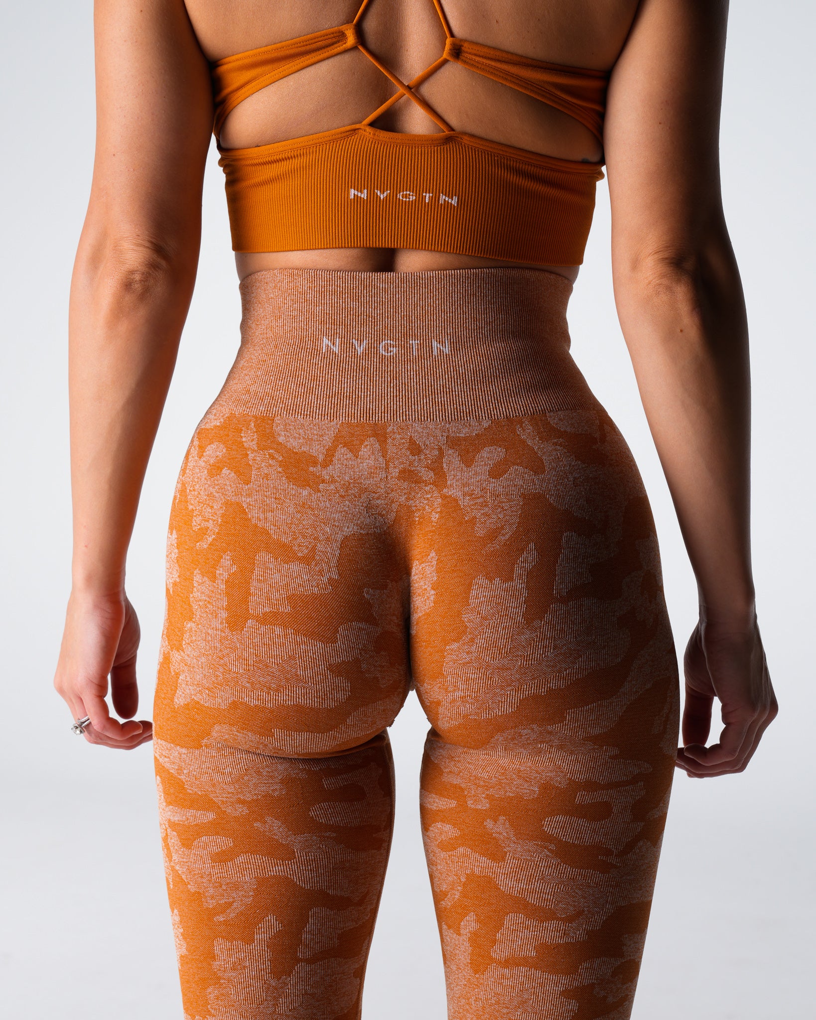 Terracotta Camo Seamless Leggings - Image 2