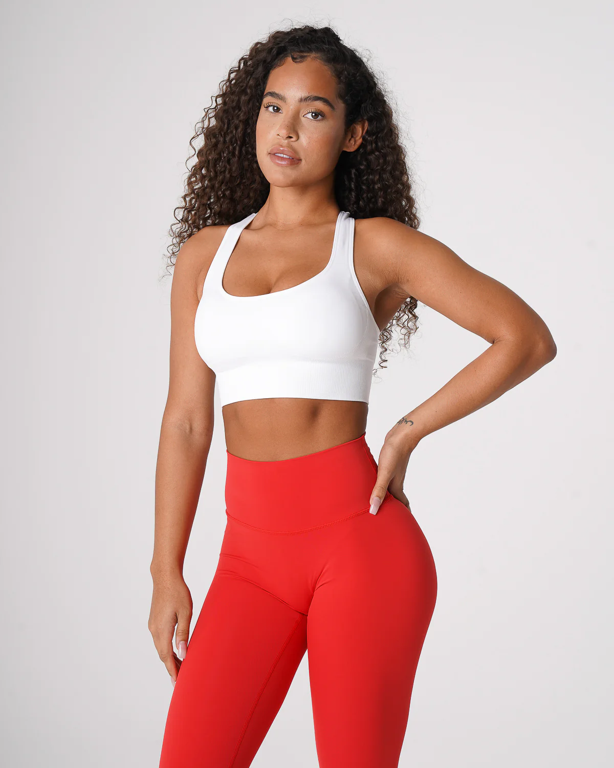 White Ignite Seamless Bra - Image 2